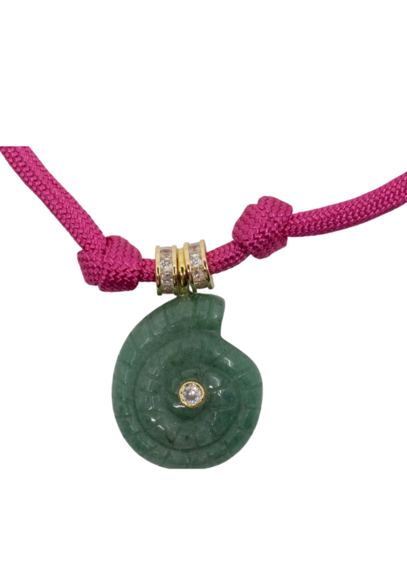 Fuchsia green shell