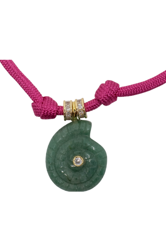 Fuchsia green shell