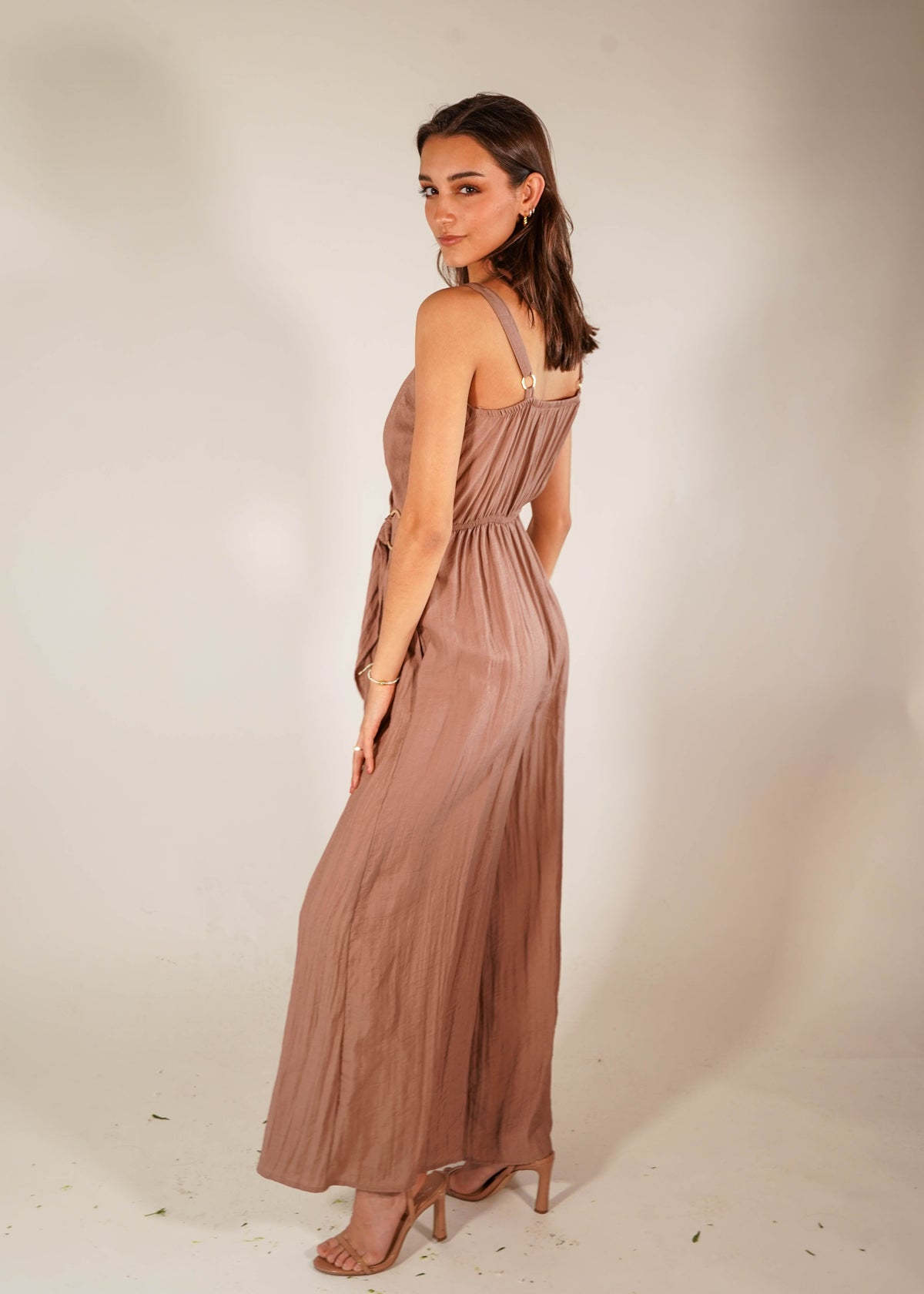 Gabrielle Camel Jumpusit