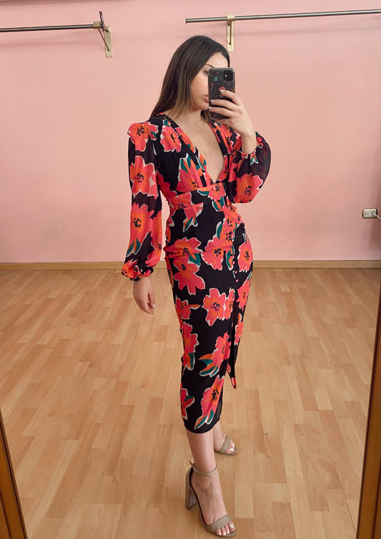 Vestido midi negro con flores rosas